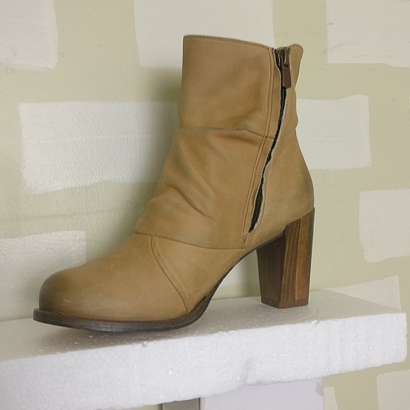 Neosens Ankle boot from Spain 100%Leather Upper, Leather Lining 37/6.5us/4.5uk - Picture 2 of 5